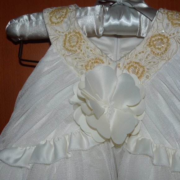 NWT sz 4T cream dress 5 layers of tulle w/ shrug - Picture 5 of 6